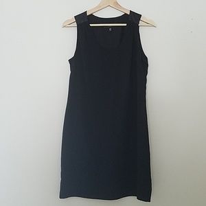 Mossimo black sequined shoulder shift dress